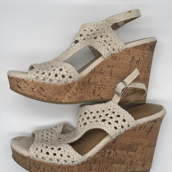 ALTAR'D State Angela Crochet Wedge Sandal, 7.5M - Picture 4 of 9